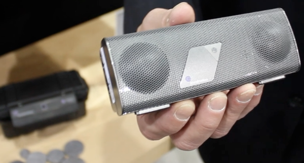 CES 2012 – FoxL BlueTooth Speakers by SoundMatters – Overview iPhone / iPad / iPod