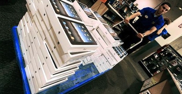 Is Best Buy Pulling iPad 2 from shelves to make room for iPad 3?