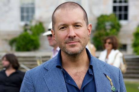 [Q&A] Sir Jonathan Ive – The Man Behind the Beauty of Apple