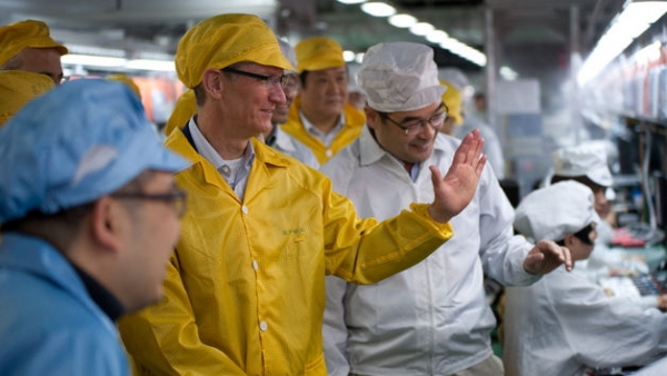 Tim Cook Visited Foxconn During Trip to China