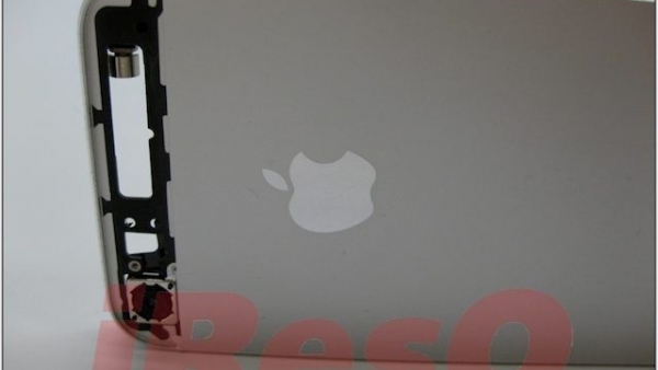 [Rumor] The iPhone 5 Partially Assembled With Some Small Leaked Parts
